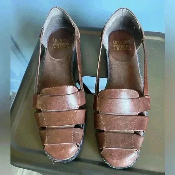 Mootsies Tootsies flats. Size 7 - Picture 1 of 4